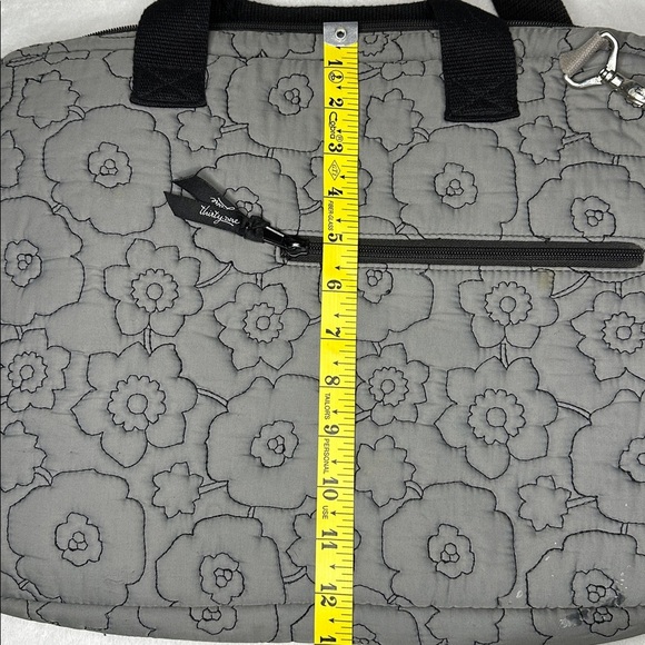 Thirty-one Floral Quilted Gray Laptop Bag - Picture 6 of 7